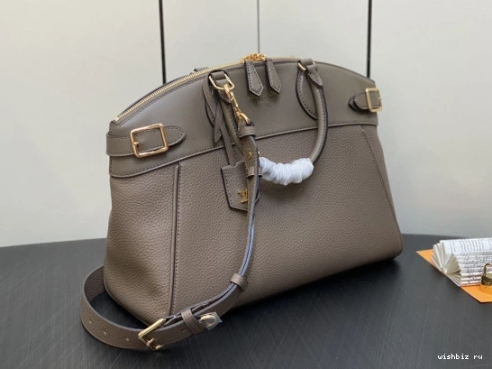 WIS VUITTON LOCK LOUIS IT MM 0910